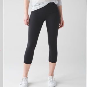 Lululemon High Rise Wunder Under Crop Leggings